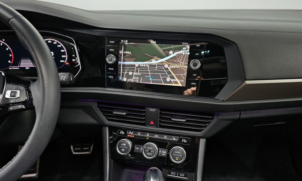 Volkswagen Jetta 1.4 TSI Prestige, 2021