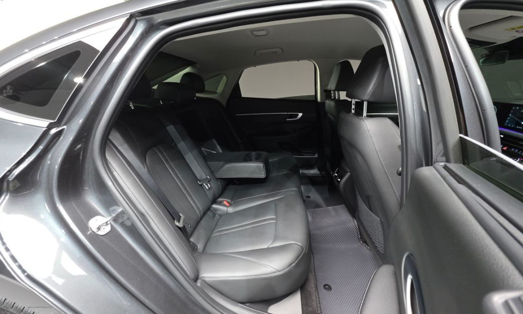 Hyundai Sonata 2.0, 2025