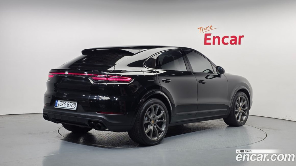 Porsche Cayenne 3.0 COUPE PLATINUM EDITION, 2023
