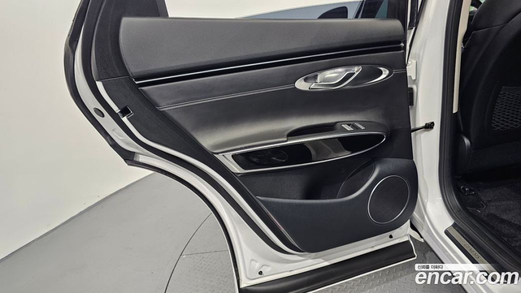 Genesis GV70 2.5T Gasoline 2WD, 2024
