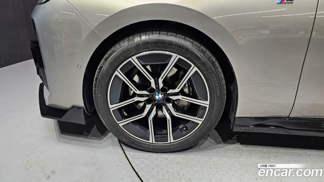 BMW 7-Series 740d xDrive M Sport, 2025