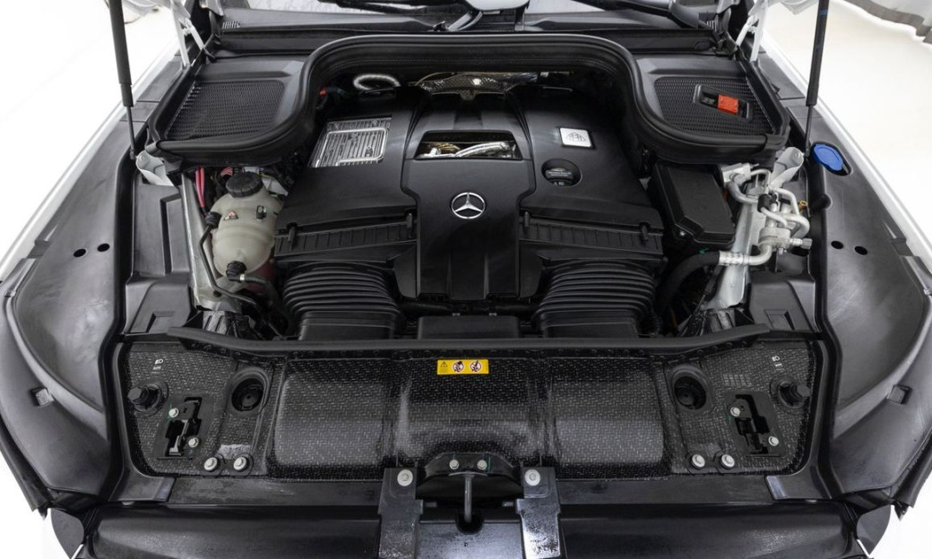 Mercedes-Benz GLS-Class Maybach GLS600 4MATIC, 2025