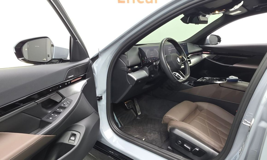 BMW 5-Series 520i M Sport, 2024