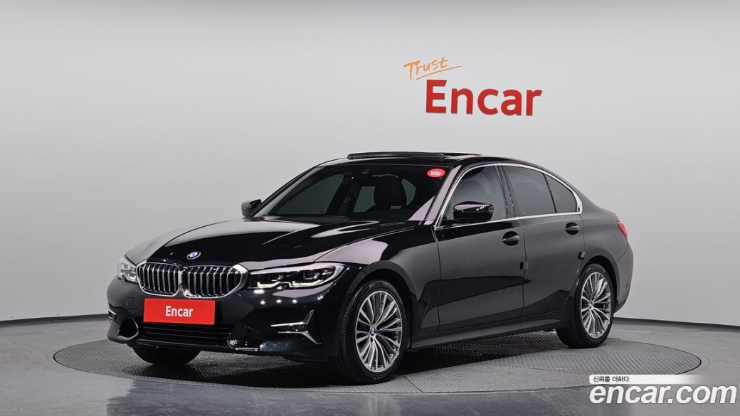 BMW 3-Series 320i, 2022