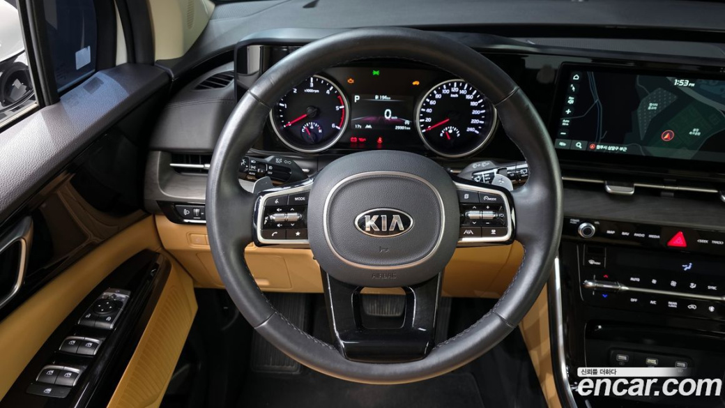 Kia Carnival 9-Seater Noblesse, 2021