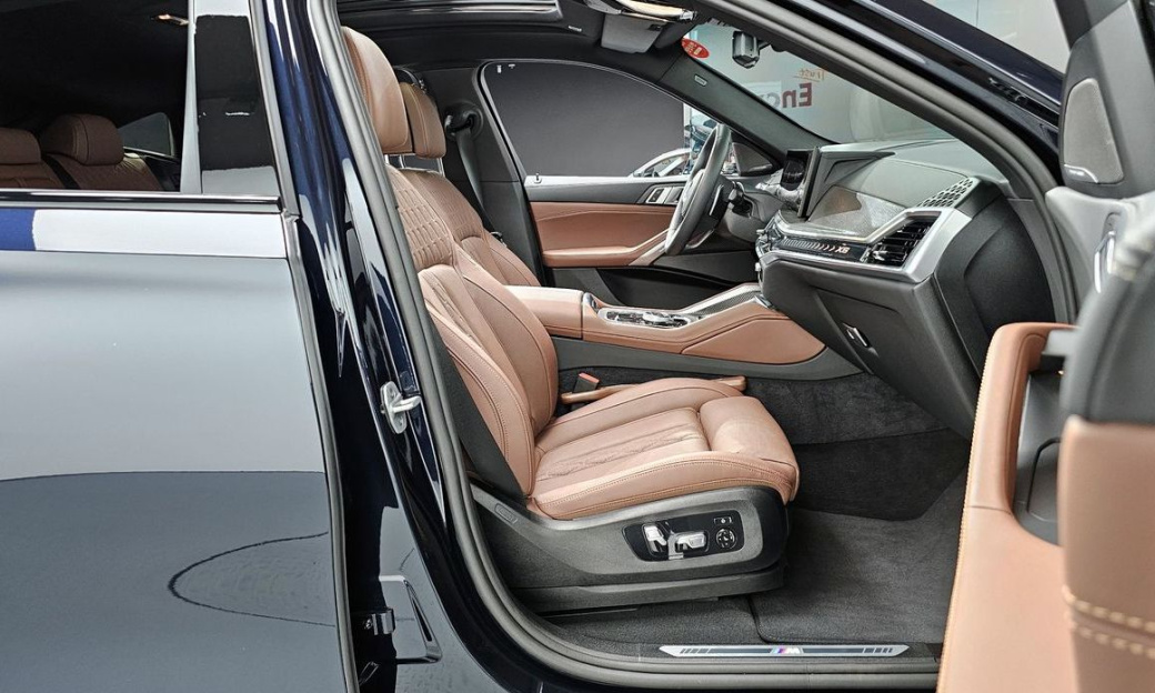 BMW X6 xDrive40i M Sport, 2025