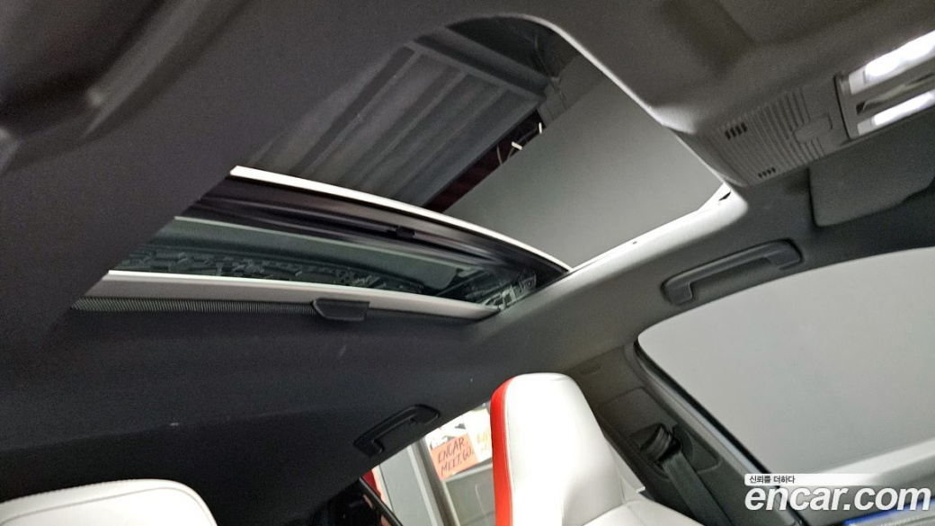 Volkswagen Golf 2.0 GTI, 2024