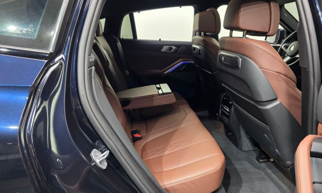 BMW X6 xDrive40i M Sport, 2025