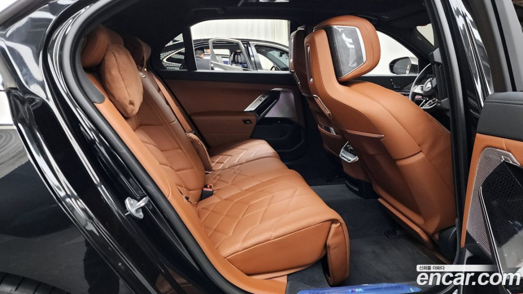 BMW 7-Series 740i xDrive M Sport, 2024