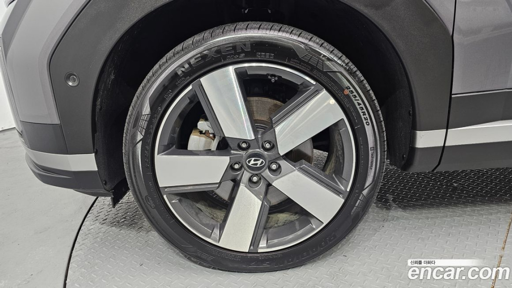 Hyundai Santafe Gasoline 2.5T 2WD, 2025