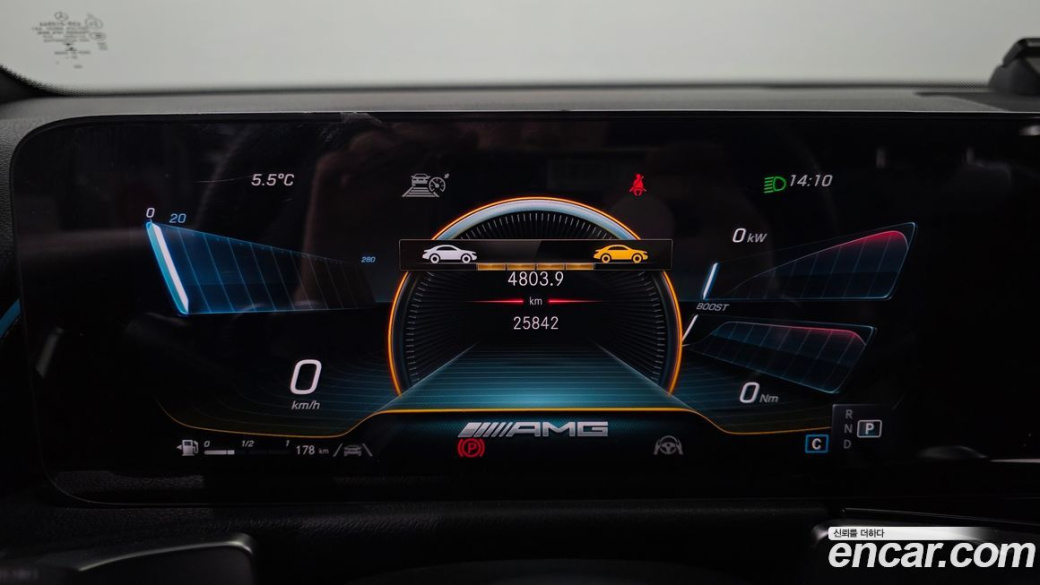 Mercedes-Benz GLB-Class AMG GLB35 4MATIC, 2022