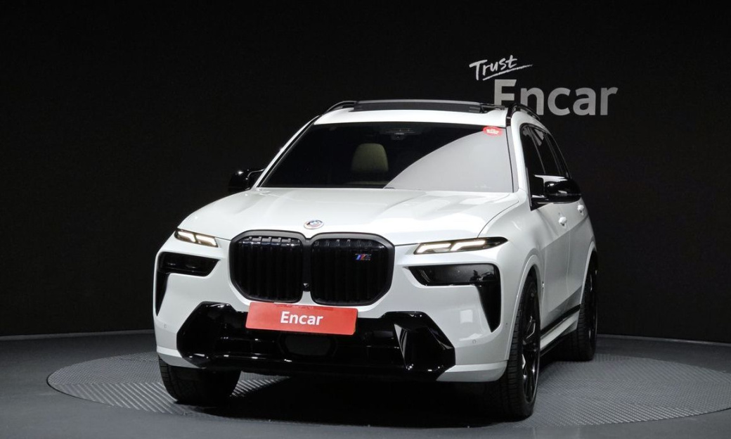BMW X7 M60i xDrive M sport 6STR, 2024