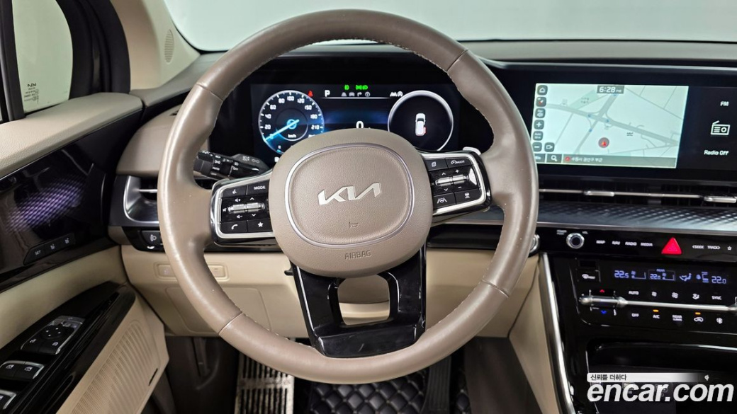Kia Carnival 9-Seater Hi-Limousine, 2022