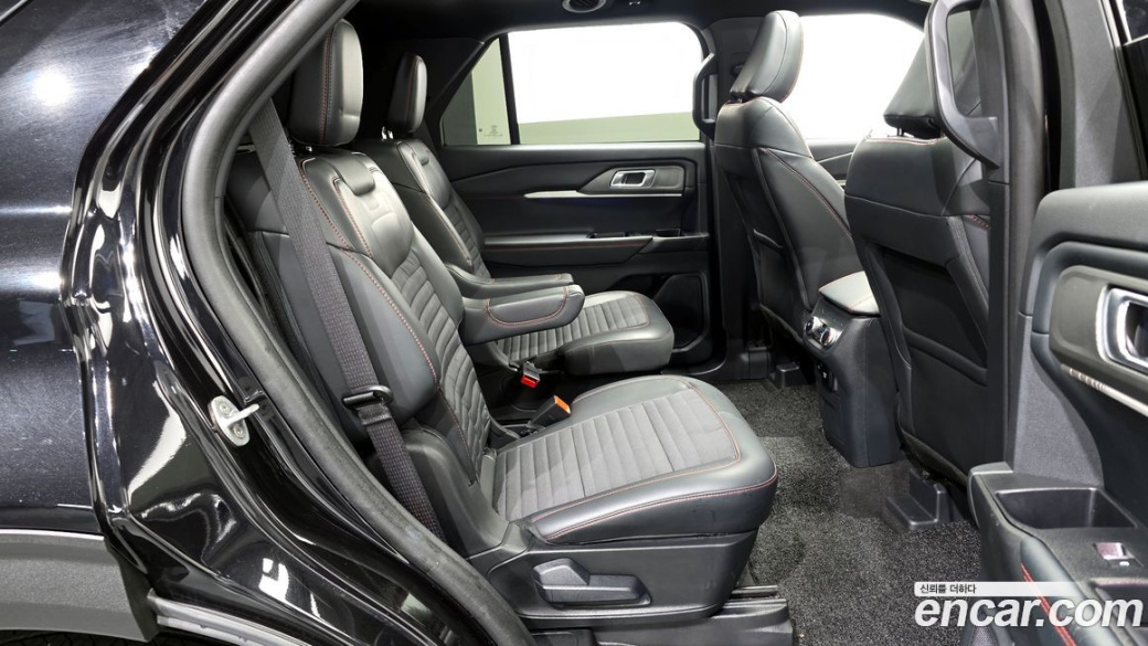 Ford Explorer 2.3 ST-Line 4WD, 2025