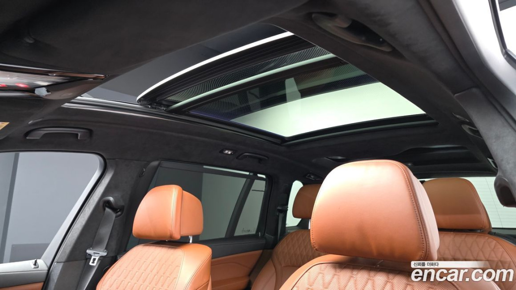 BMW X7 xDrive 40i M Sport 6STR, 2025
