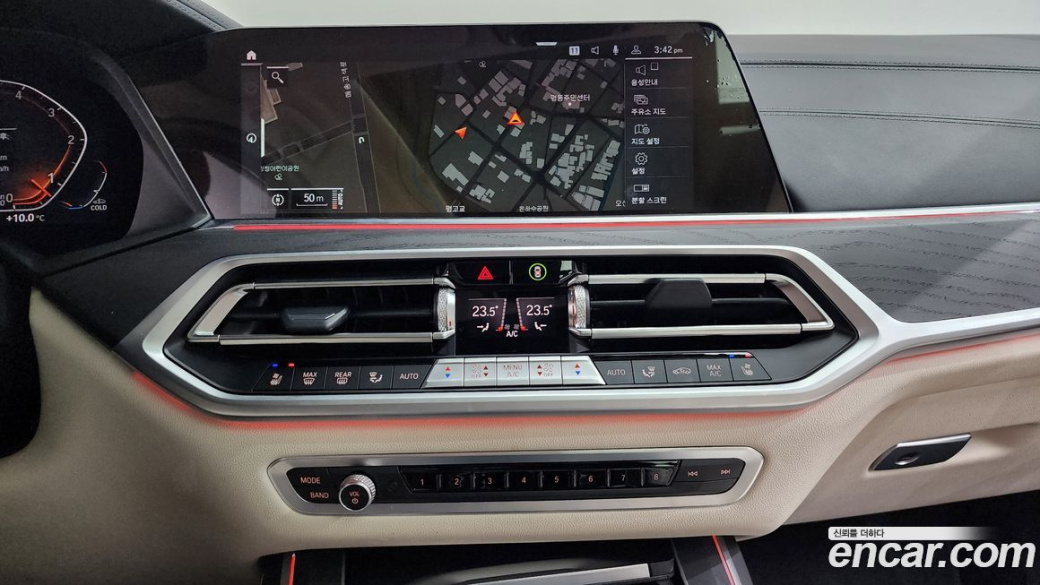 BMW X7 xDrive 40d Design Pure Excellence 7-Seater, 2022