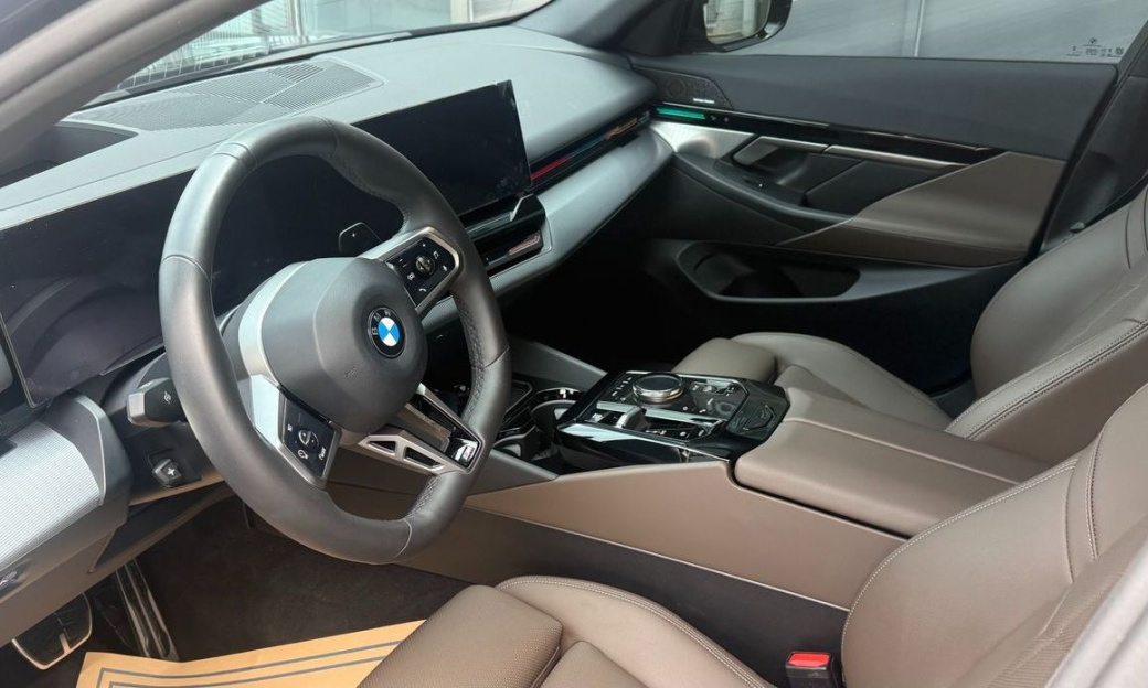 BMW 5-Series 520i M Sport, 2024