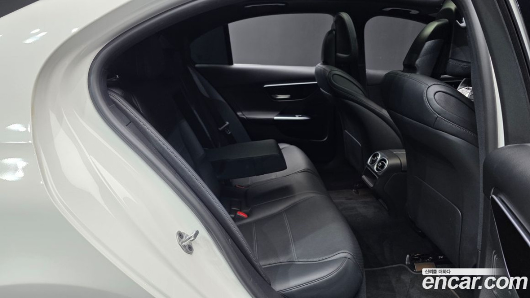 Mercedes-Benz C-Class C200 4MATIC Avantgarde, 2022