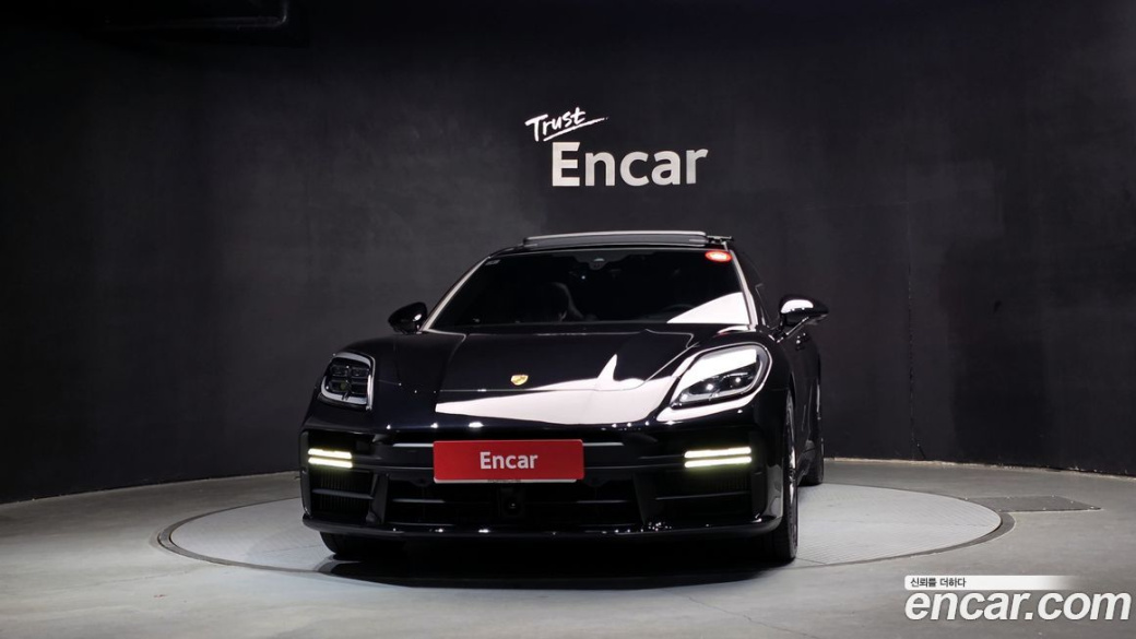 Porsche Panamera 4.0 GTS, 2025