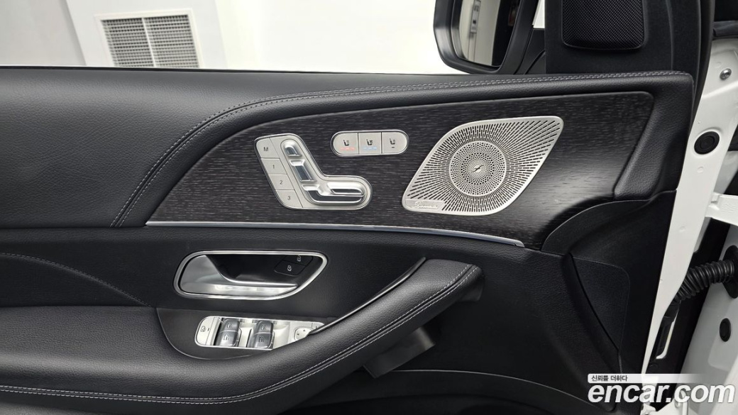 Mercedes-Benz GLE-Class GLE450 4MATIC, 2025