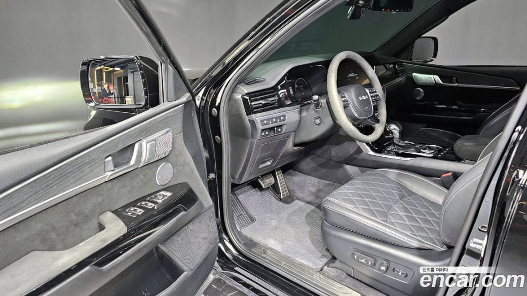Kia Mohave Diesel 3.0 4WD 6-Seater, 2022