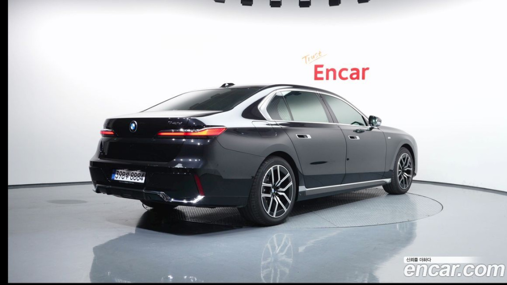 BMW 7-Series 740d xDrive M Sport, 2025