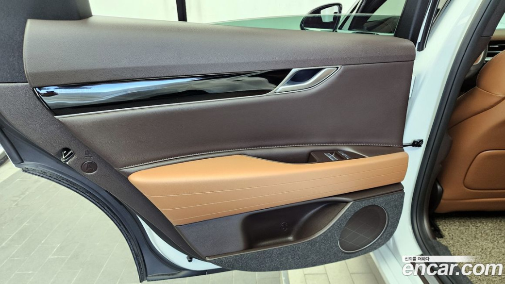 Genesis G80 Gasoline 2.5 Turbo 2WD, 2024