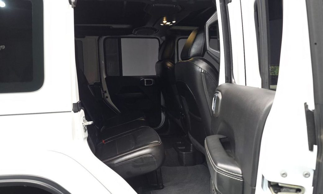 Jeep Wrangler 2.0 Overland Power Top 4Door, 2021