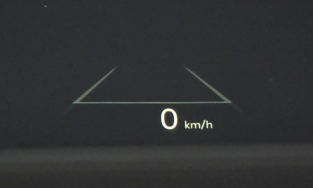 Kia Carnival 9-Seater Signature, 2025