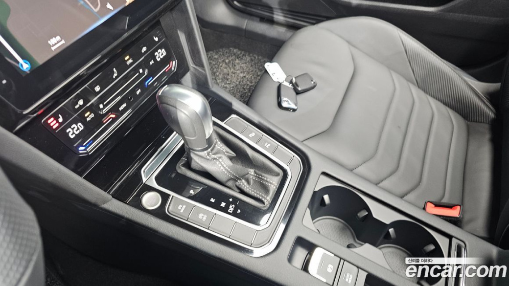 Volkswagen Arteon 2.0 TDI R-LIINE 4Motion, 2022