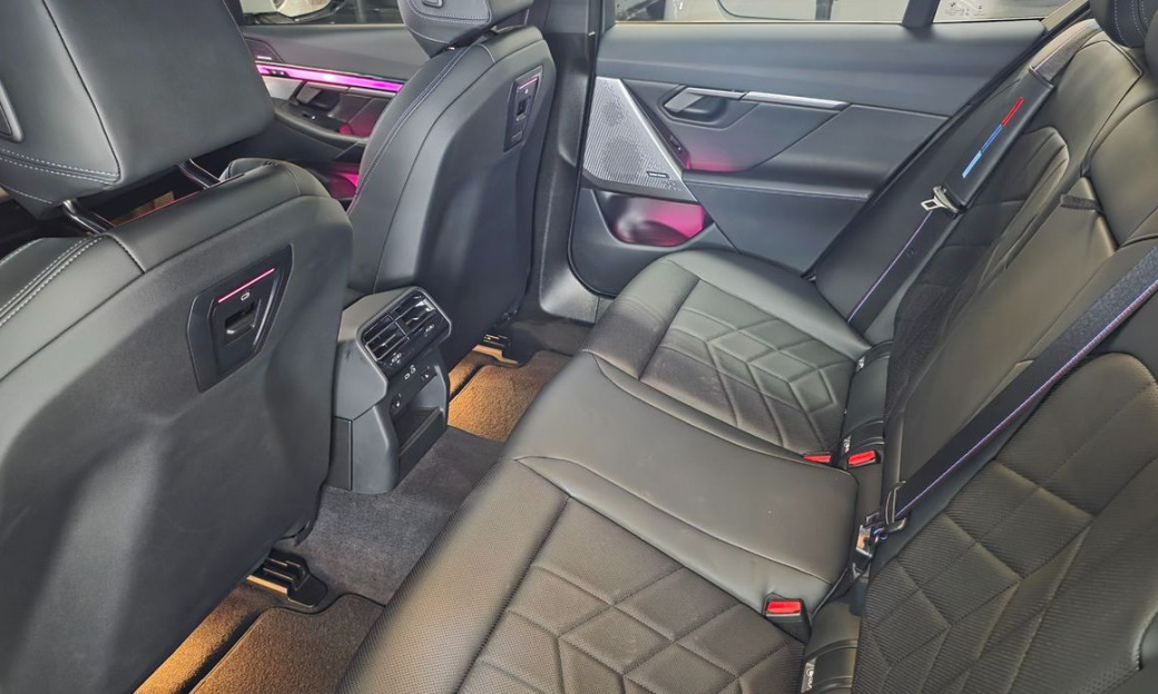 BMW 5-Series 520i Special Edition, 2025
