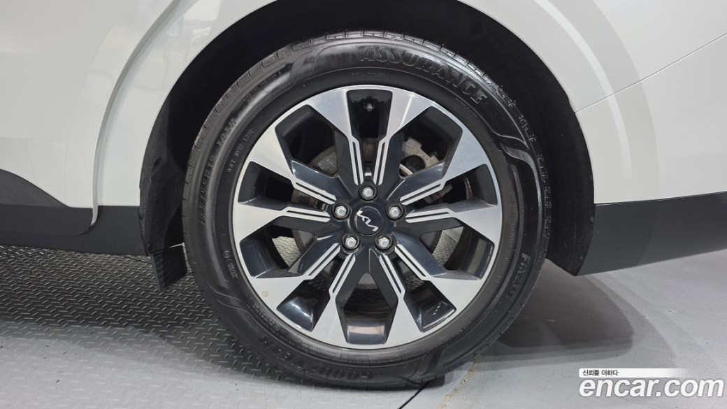 Kia Carnival 7-Seater Noblesse, 2023