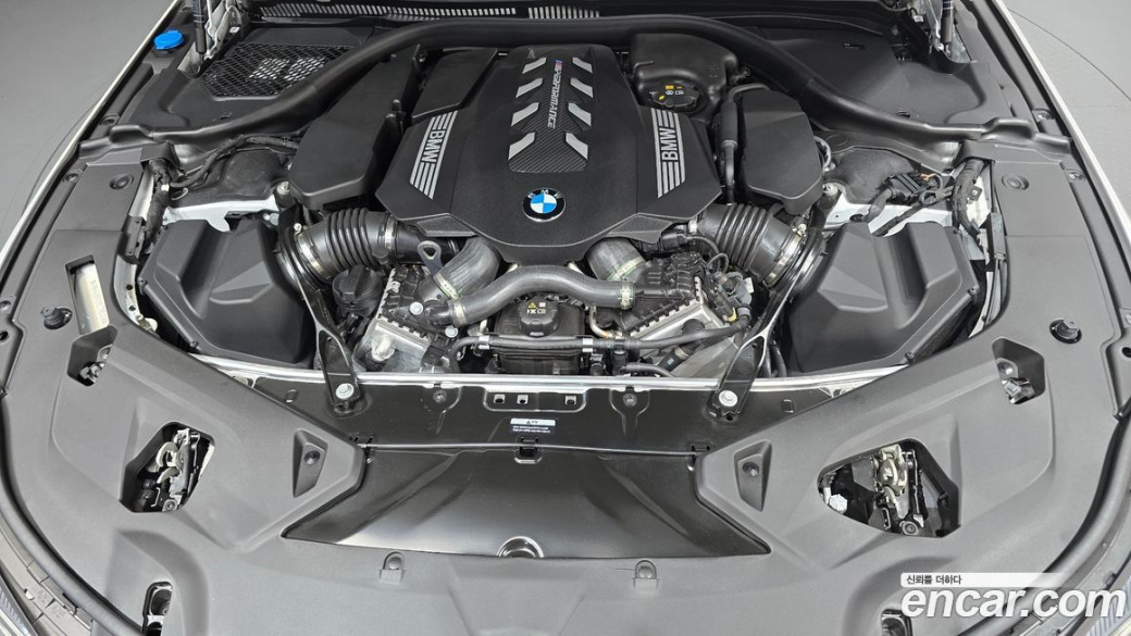 BMW 8-Series M850i xDrive Gran Coupe, 2025