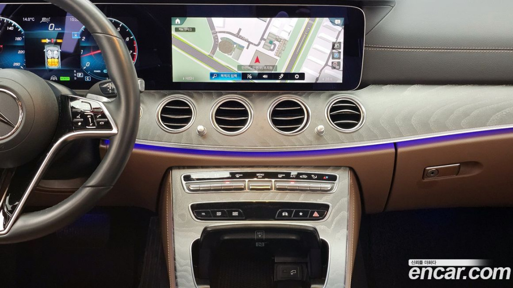 Mercedes-Benz E-Class E350 4MATIC Exclusive, 2023
