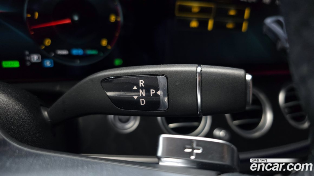 Mercedes-Benz E-Class E220d 4MATIC AMG Line, 2022