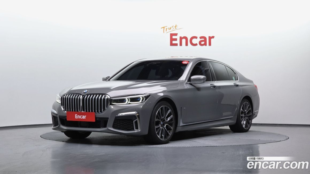 BMW 7-Series 740i M Sport, 2022