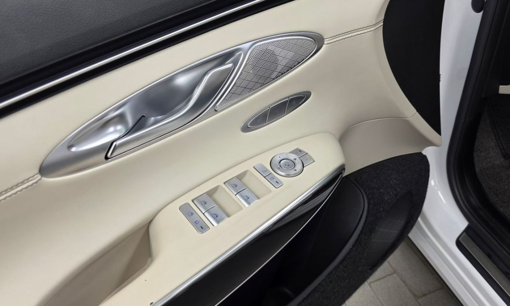 Genesis GV70 2.5T Gasoline 2WD, 2022