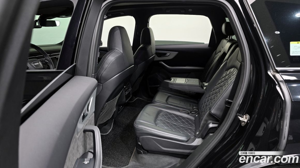 Audi Q7 55 TFSI Quattro Premium, 2022
