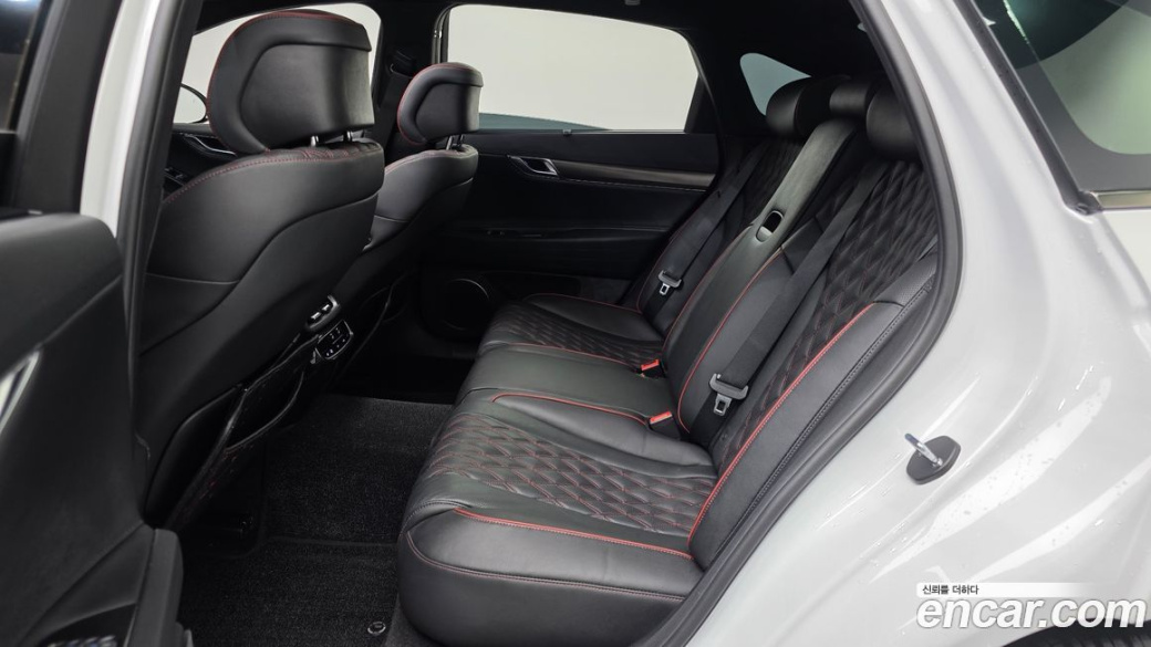 Genesis G80 Gasoline 2.5 Turbo AWD, 2022
