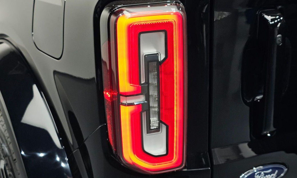 Ford Bronco 2.3 Outer Banks, 2024
