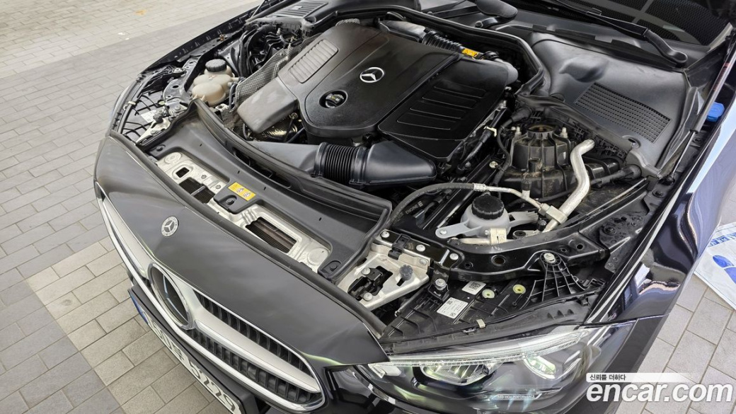 Mercedes-Benz C-Class C200 4MATIC Avantgarde, 2022
