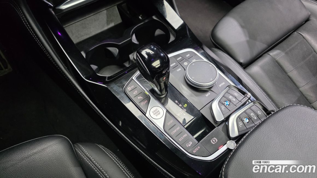 BMW X4 xDrive M40i, 2022