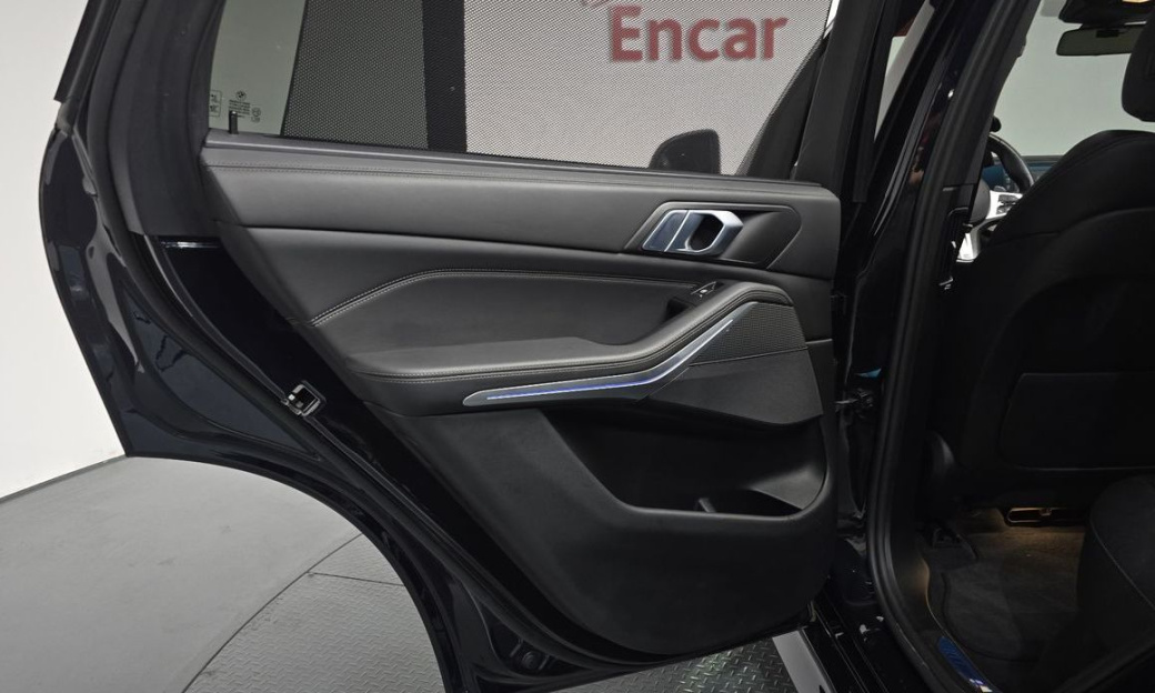 BMW X5 xDrive 40i M Sport, 2022