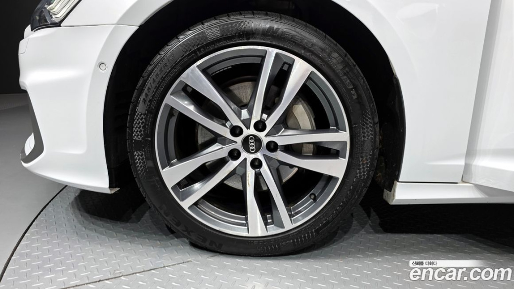 Audi A6 45 TFSI Premium, 2023