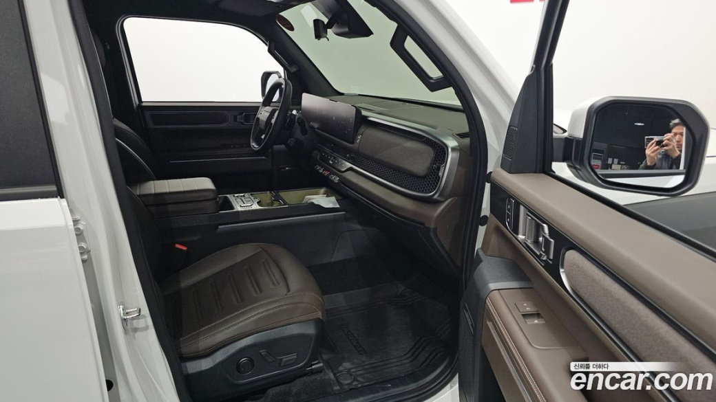 Kia Tasman 2.5T Gasoline 4WD, 2026