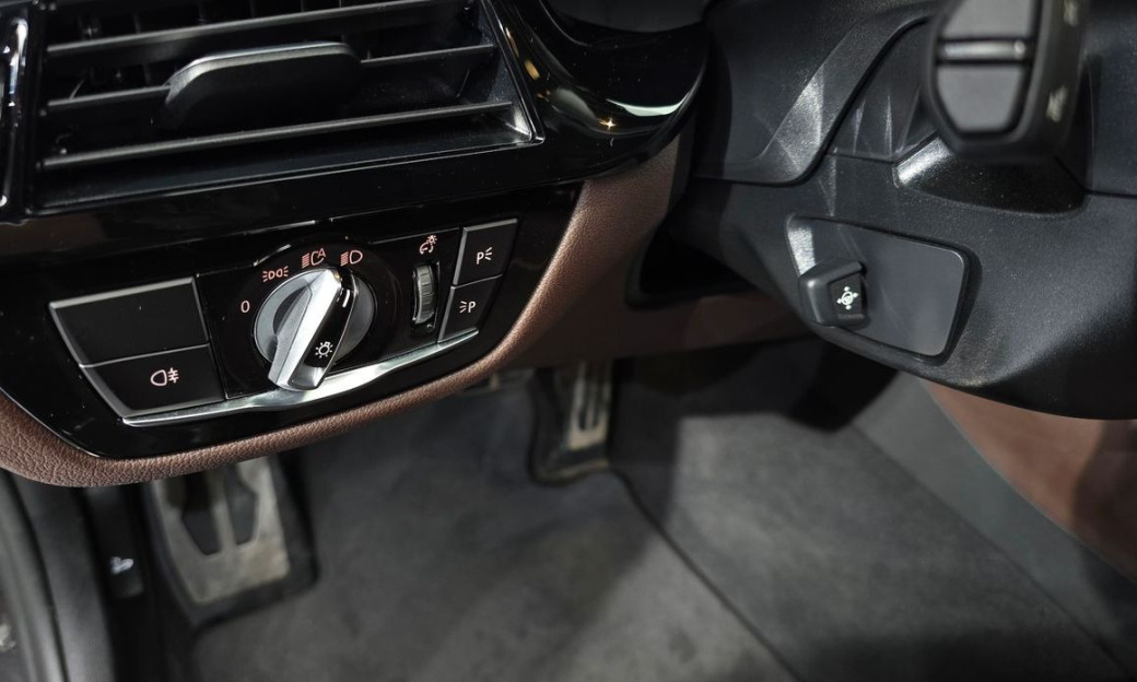 BMW 5-Series 523d M Sport, 2023