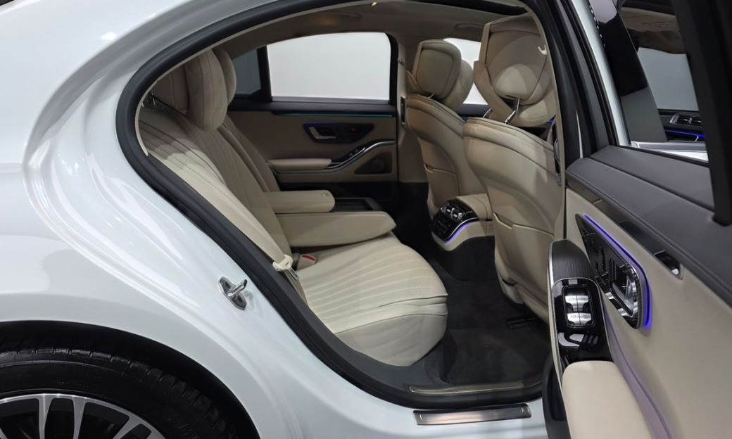 Mercedes-Benz S-Class S450 d 4MATIC, 2024