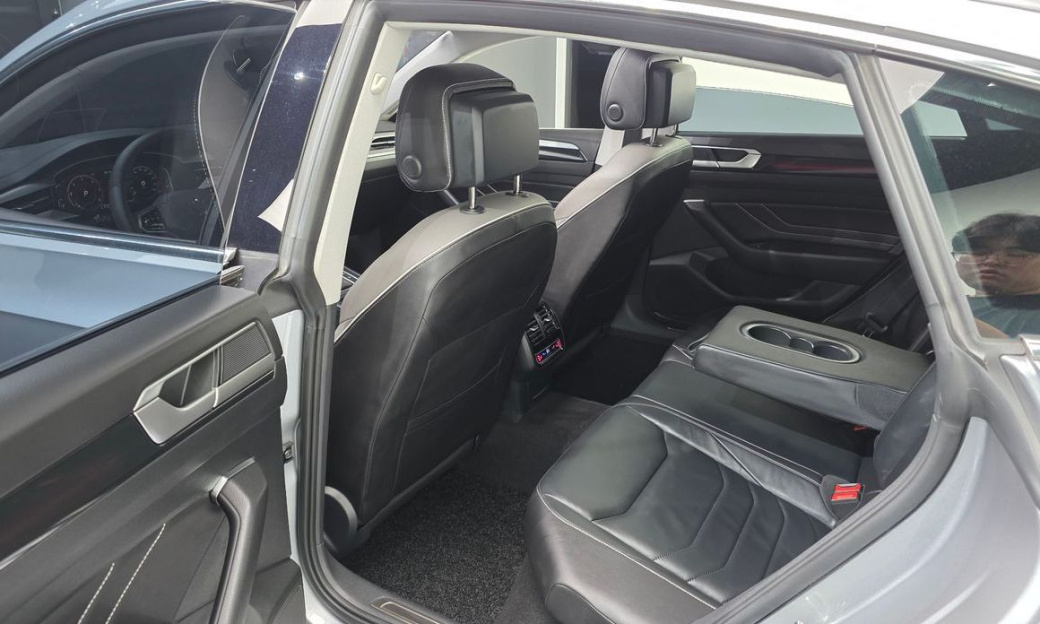 Volkswagen Arteon 2.0 TDI Prestige, 2023