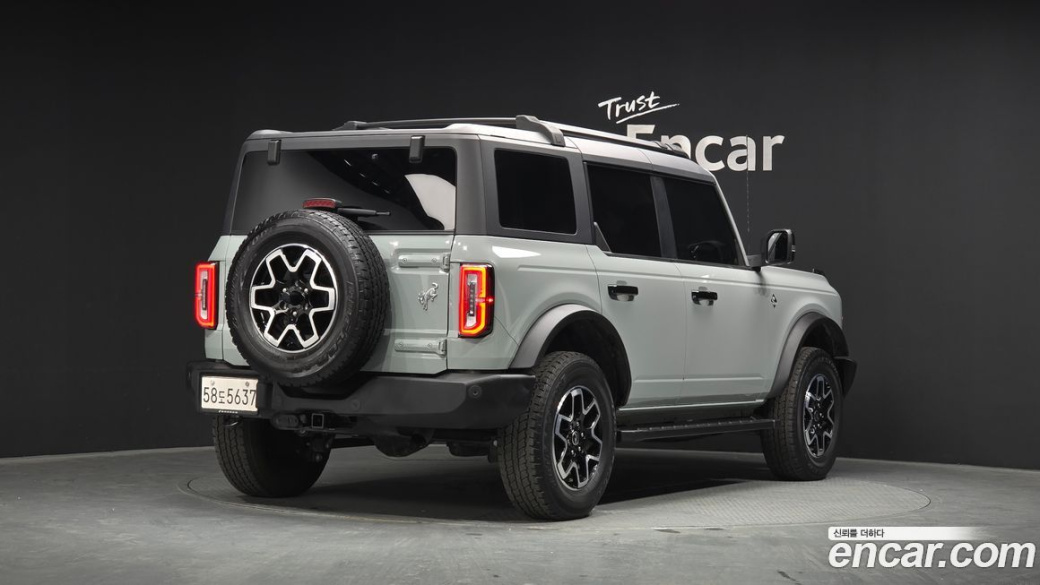 Ford Bronco 2.7 Outer Banks, 2023