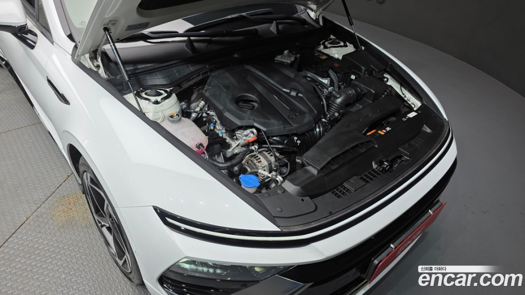 Hyundai Sonata 2.0, 2024
